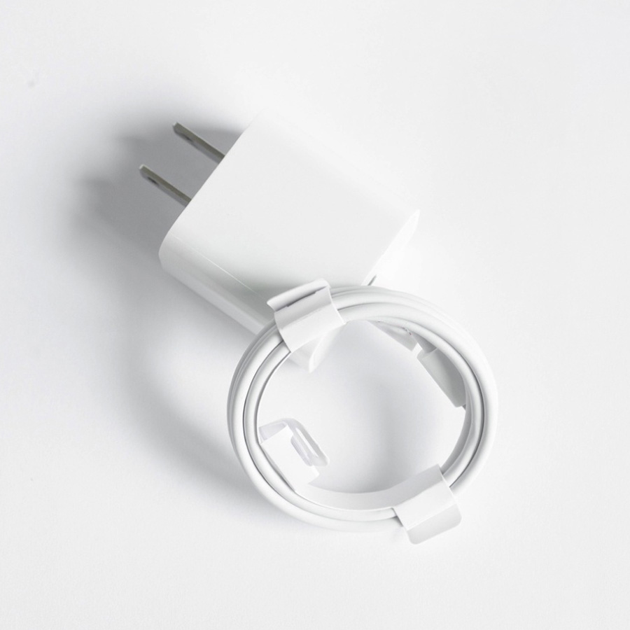 Củ sạc iPhone 20W chân dẹt